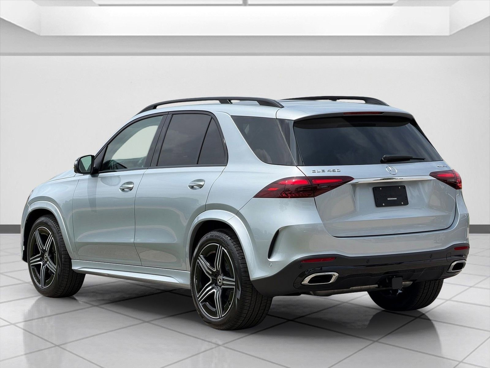 New 2026 Cirrus Silver Metallic Mercedes-Benz GLE 450 image 28