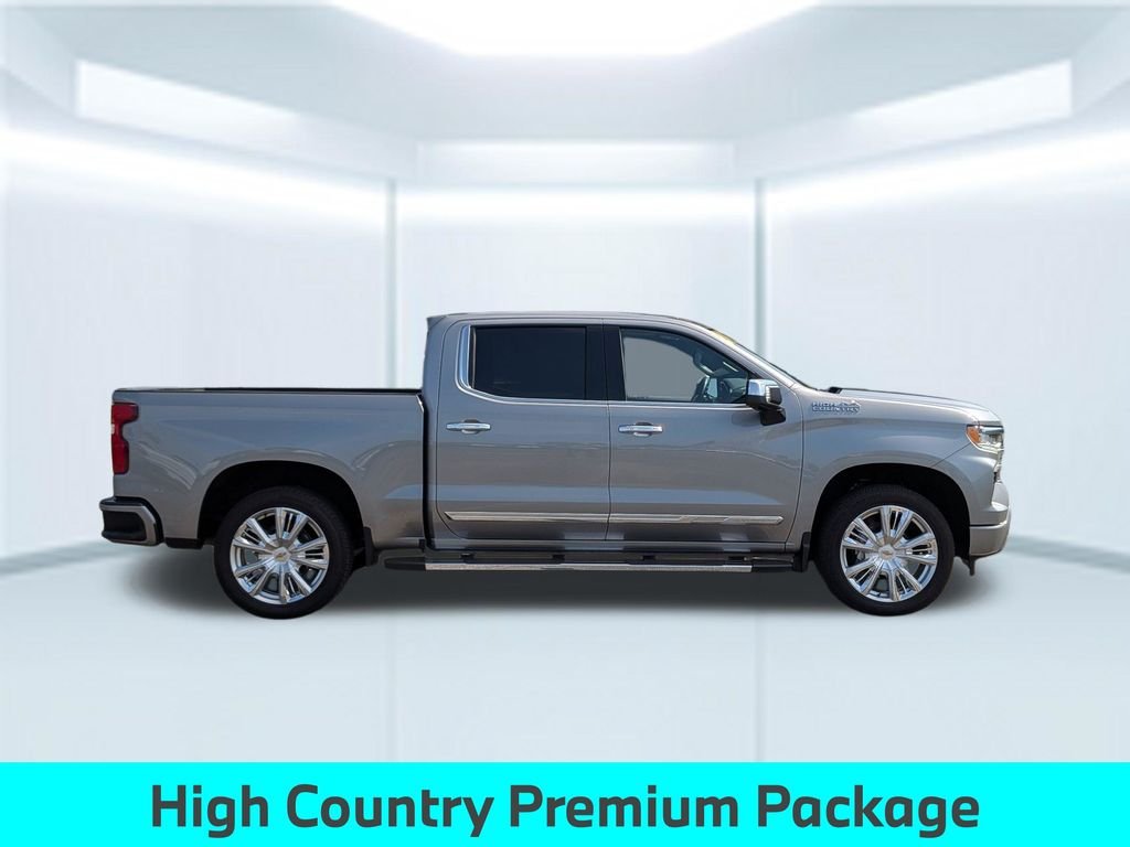 Used 2024 Gray Chevrolet High Country image 8
