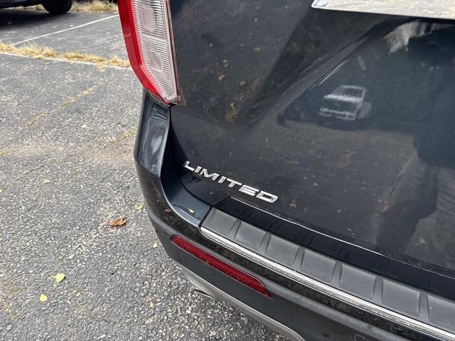 2022 Ford Explorer Limited photo 4
