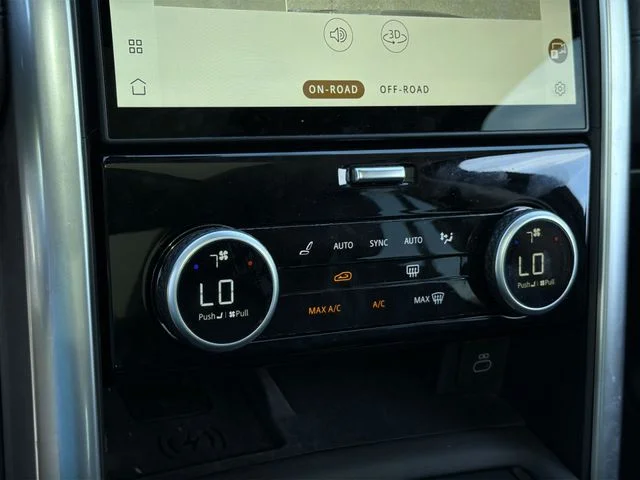 Used 2024 Black Land Rover S image 27