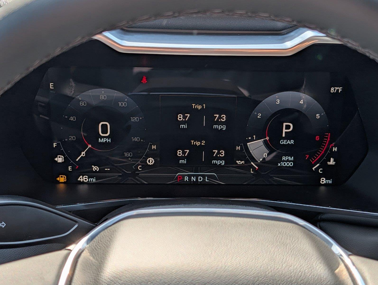 New 2026 Summit White GMC Elevation image 22