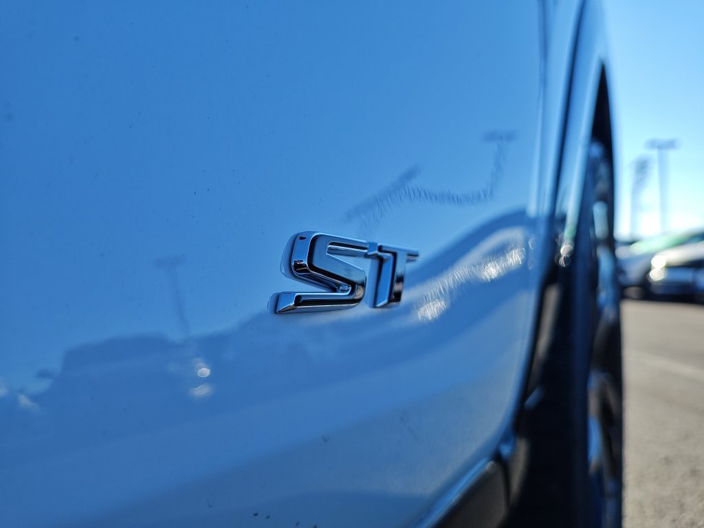 New 2026 Summit White Buick Sport Touring image 26