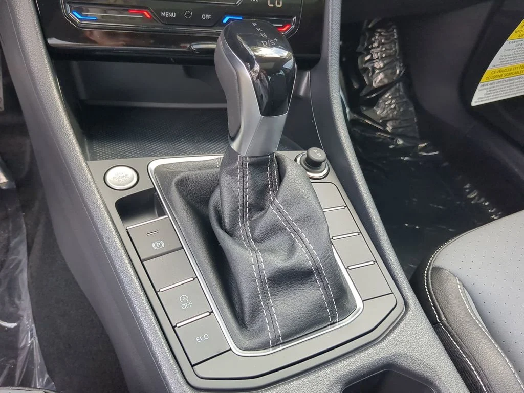 New 2026 Gray Volkswagen 1.5T SE image 25