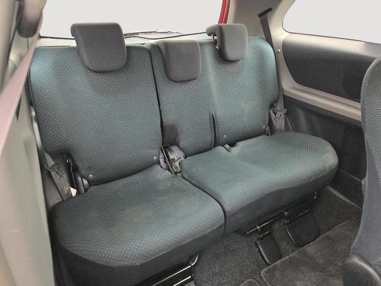 Used 2007 Absolutely Red Toyota Base image 19