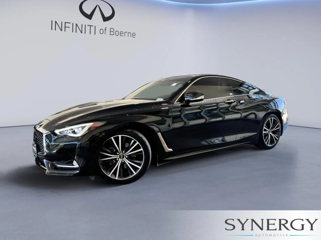 Used 2022 Black Obsidian INFINITI LUXE image 1