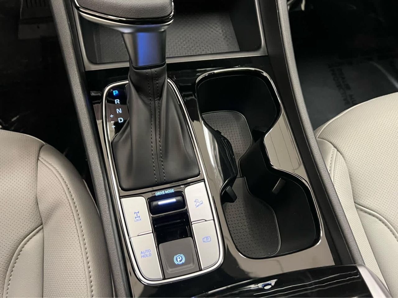 2026 Hyundai Santa Cruz SEL - Photo 73