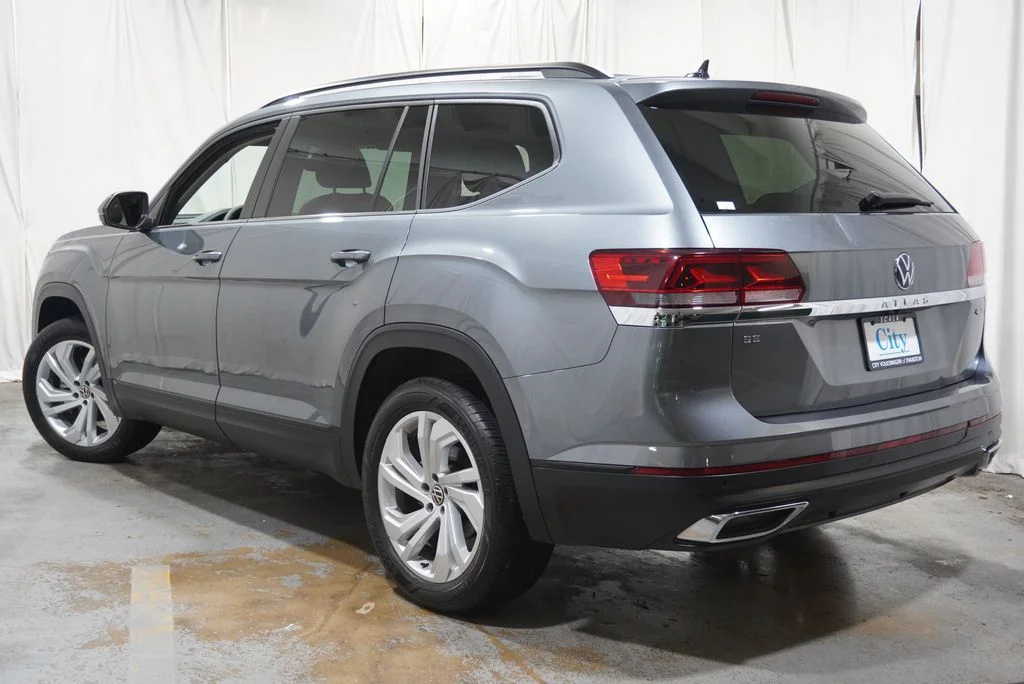 Certified Used 2023 Gray Volkswagen 2.0T SE w/Technology image 15