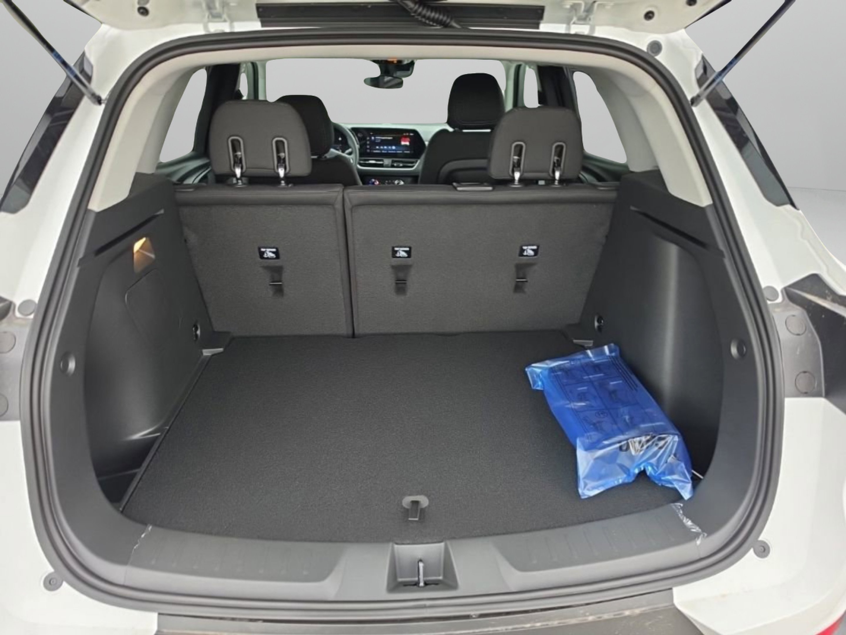 2026 Chevrolet Trailblazer LS - Photo 9