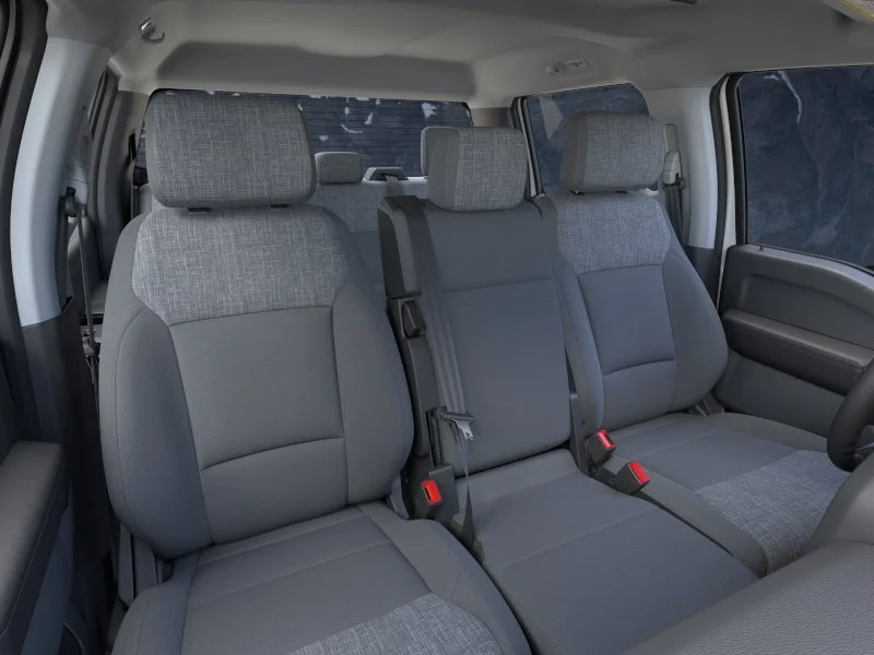 New 2026 Oxford White Ford XLT image 10