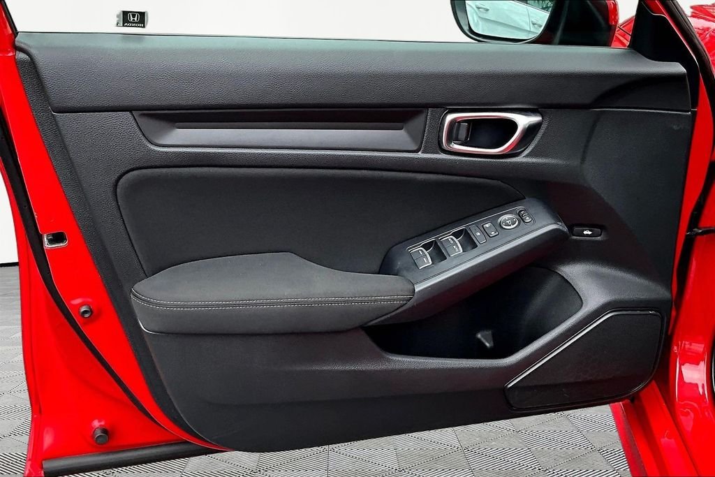 Used 2025  Honda LX image 20