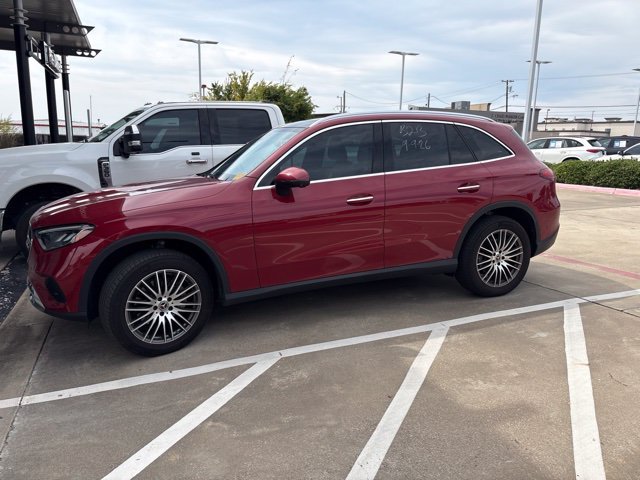 2024 Mercedes-Benz GLC GLC 300