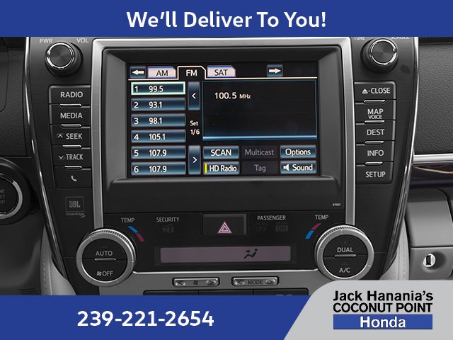 Used 2013 Silver Toyota XLE image 18