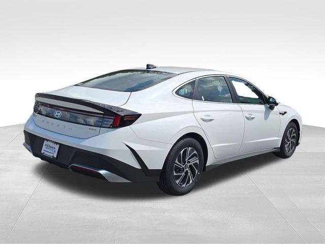 New 2026 White Hyundai Blue image 5