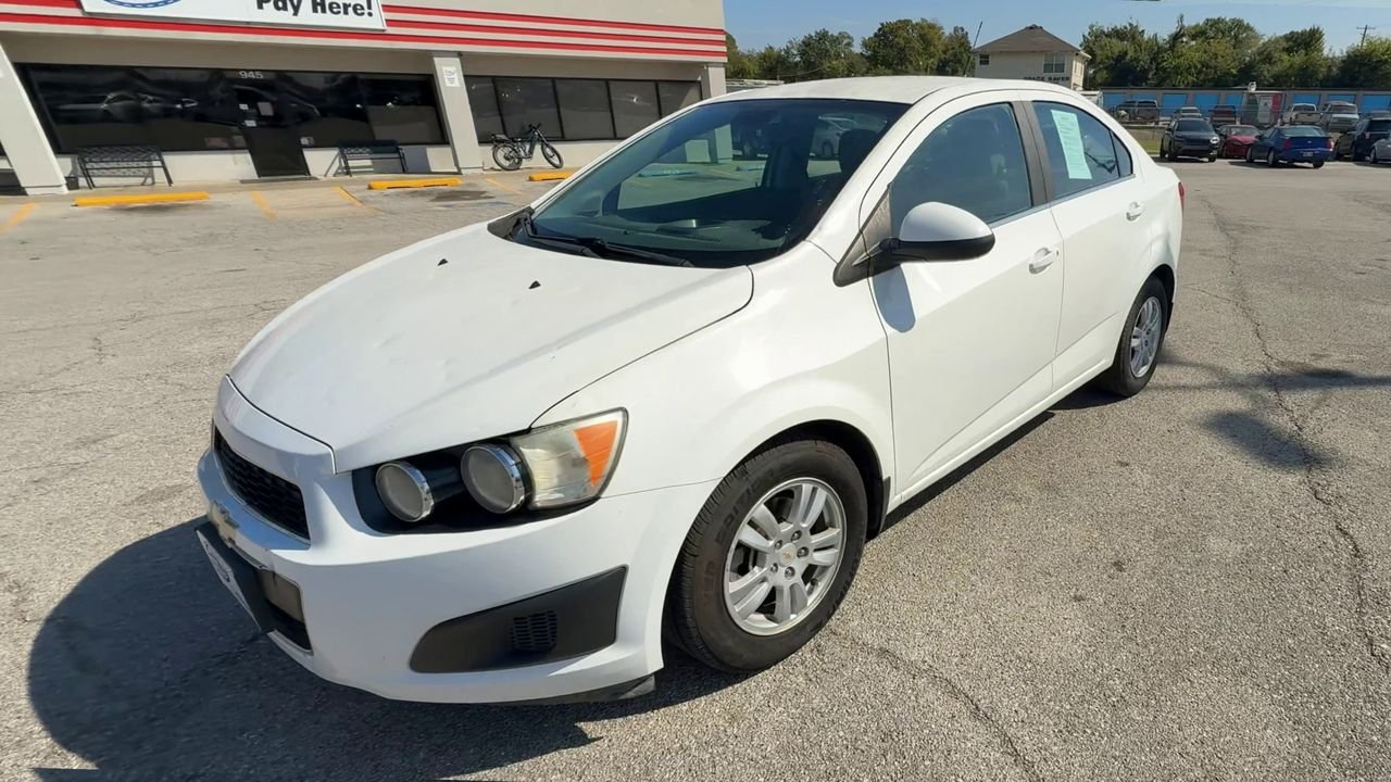 2012 Chevrolet Sonic LT photo 3