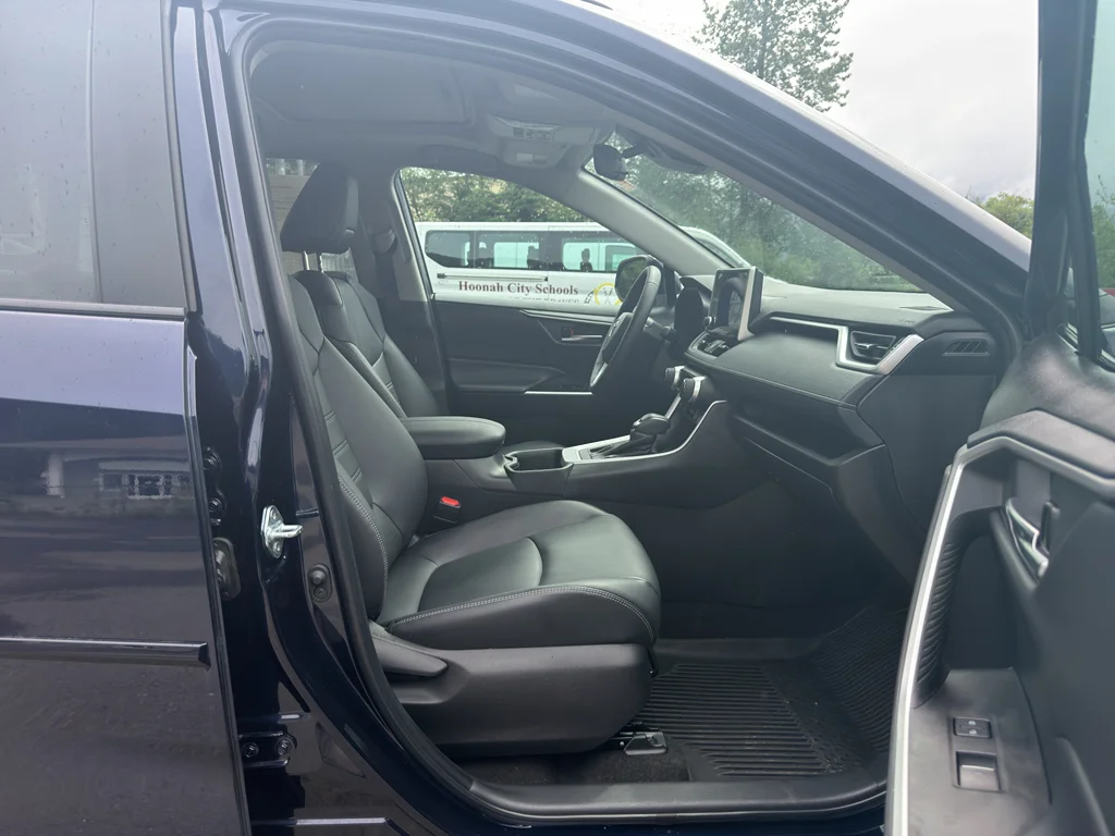 Used 2024 Blueprint Toyota XLE Premium image 14