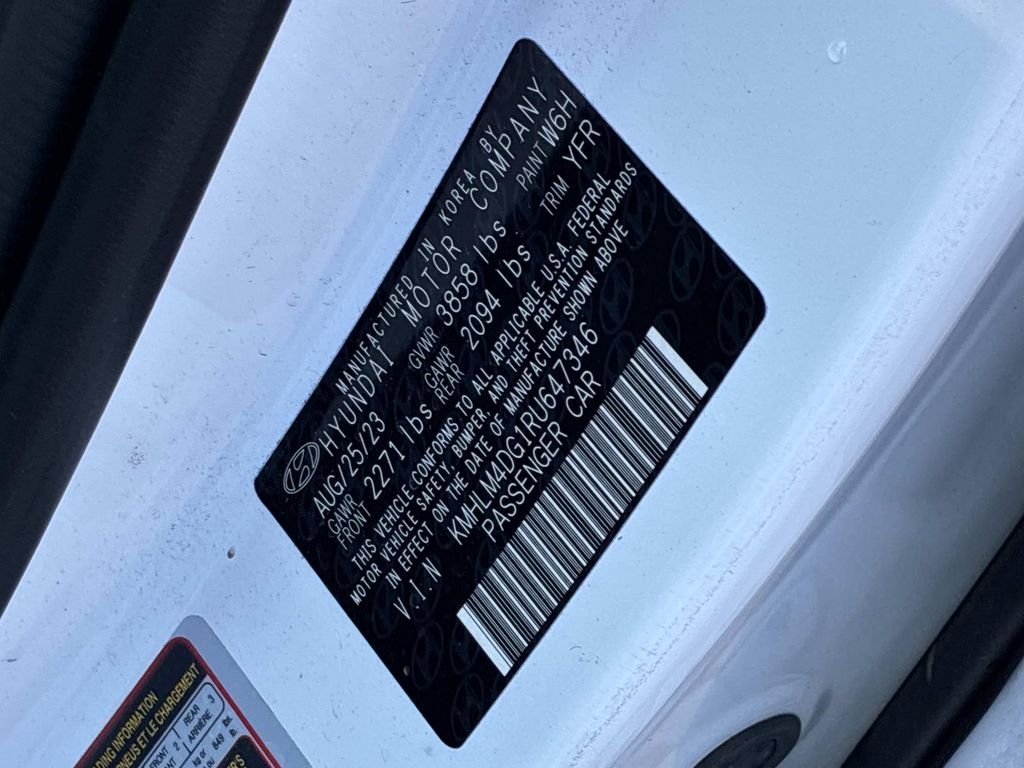 Used 2024 White Hyundai SEL image 20