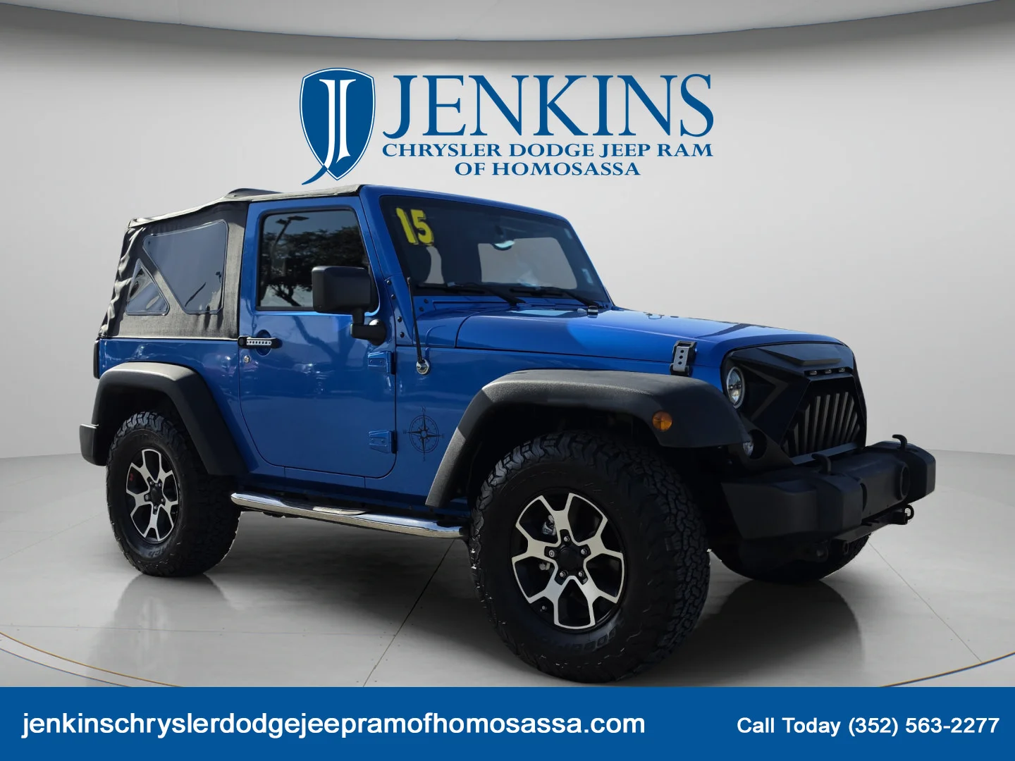 Used 2015 Hydro Blue Pearl Coat Jeep Sport image 2