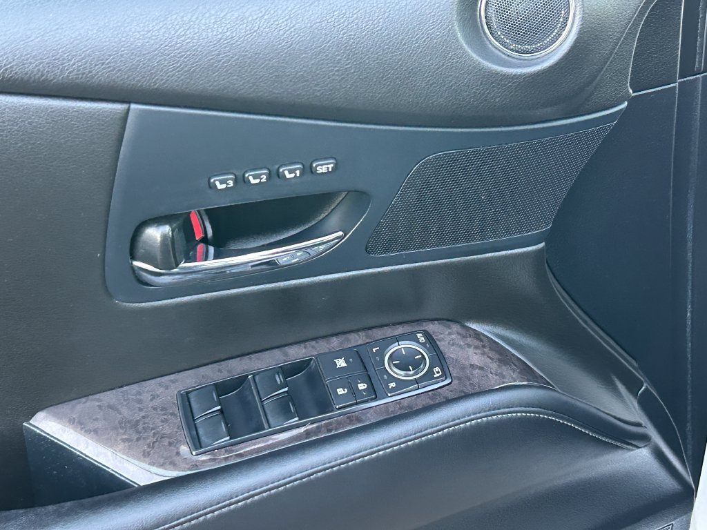 Used 2015 Starfire Pearl Lexus 350 image 12
