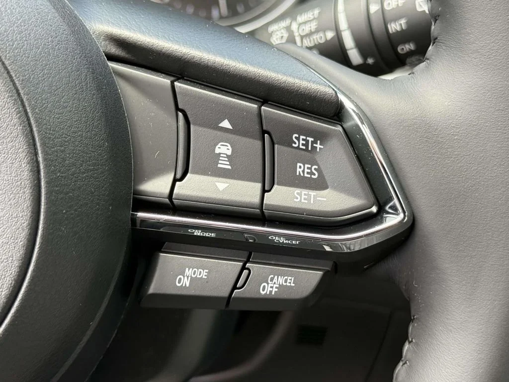 Used 2025 White Mazda 2.5 S Preferred Package image 21