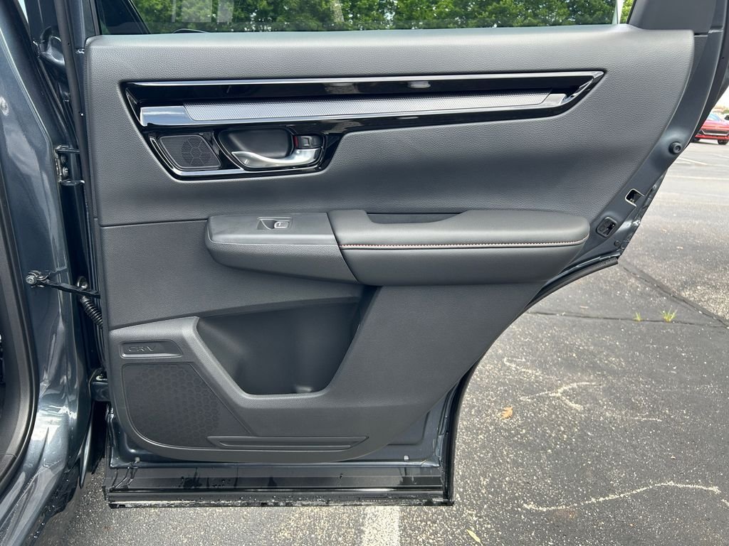 New 2027 Meteorite Gray Metallic Honda Sport Touring image 24