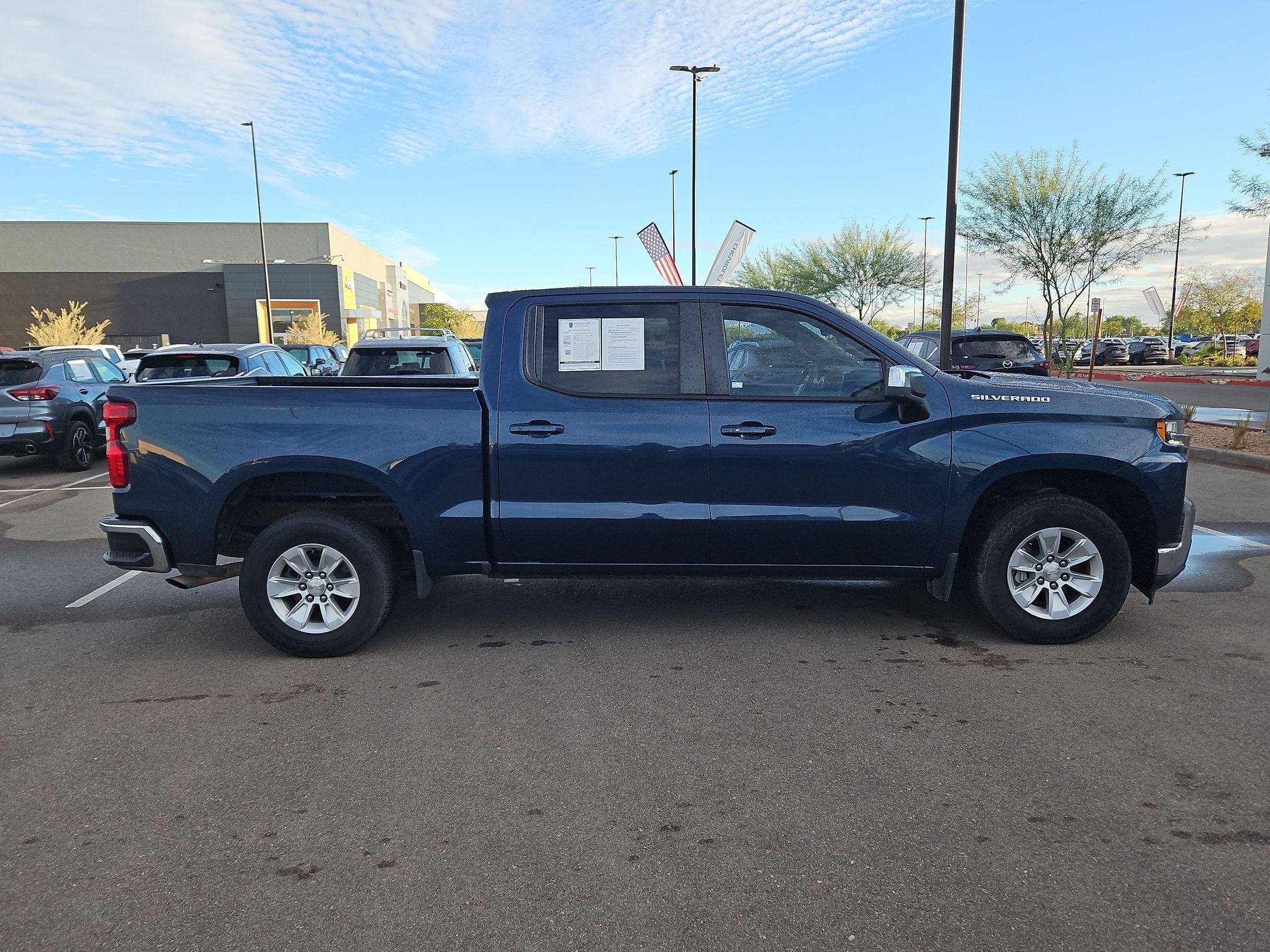 2022 Chevrolet Silverado 1500 Limited LT - Photo 6