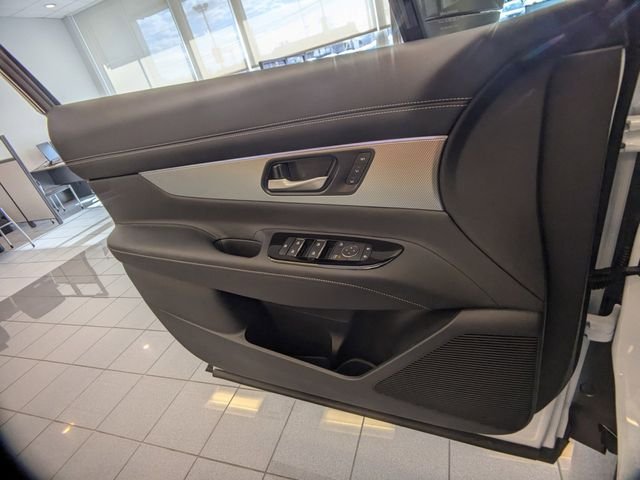 2025 Nissan Murano SL - Photo 15