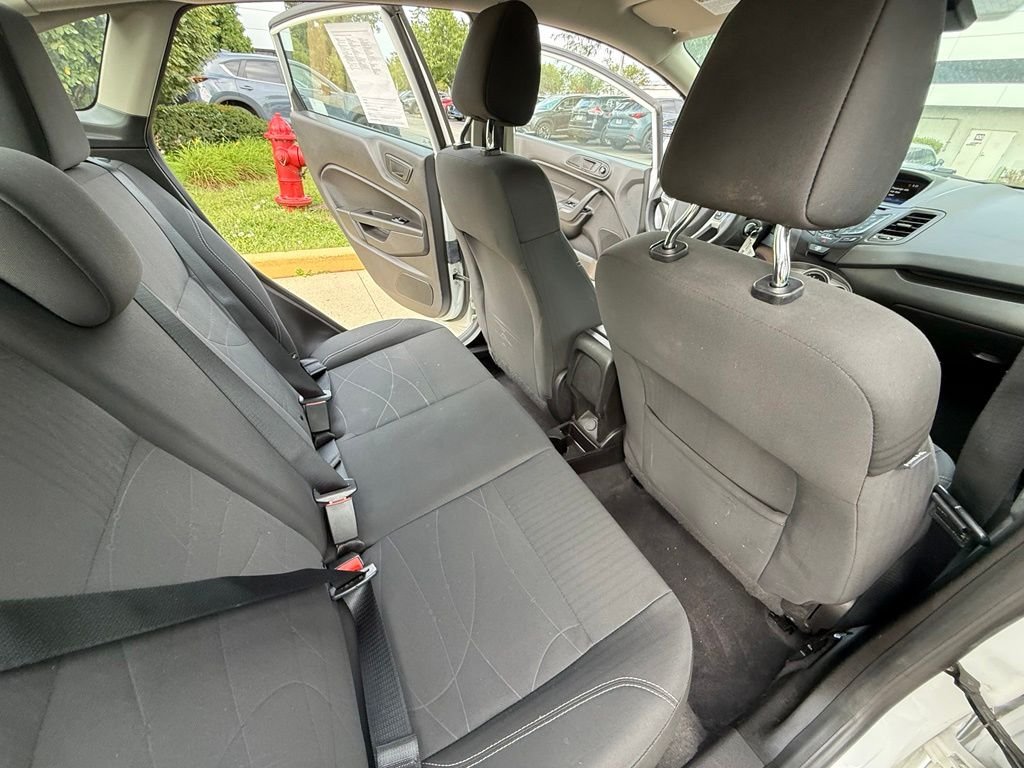 Used 2019 White Ford SE image 25