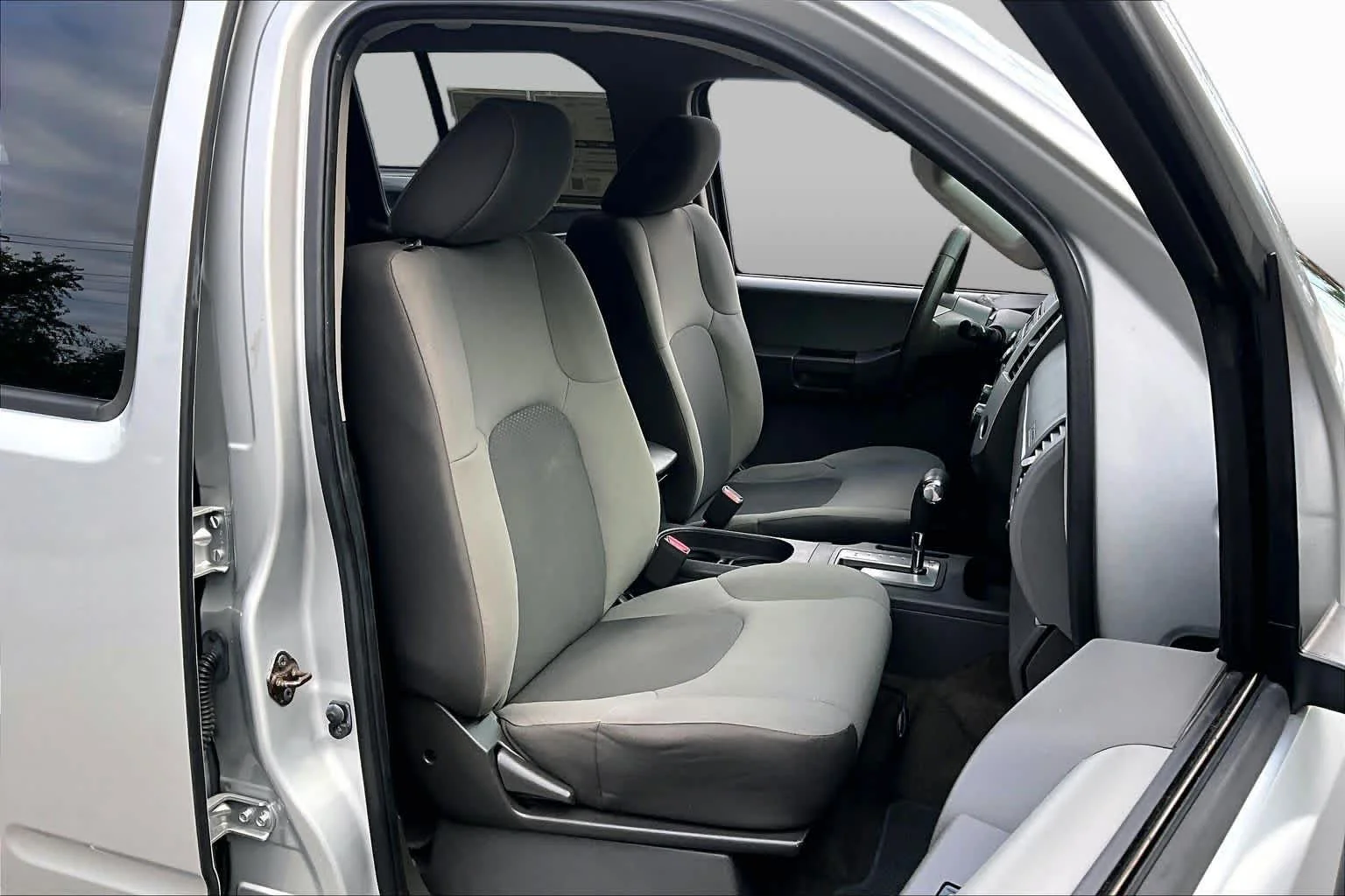 Pre-Owned 2014 Nissan Xterra X