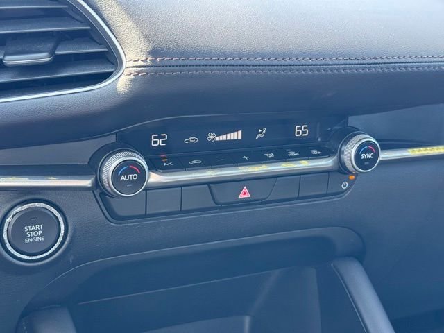 Certified Used 2025 Ceramic White Mazda 2.5 S Select Sport image 15