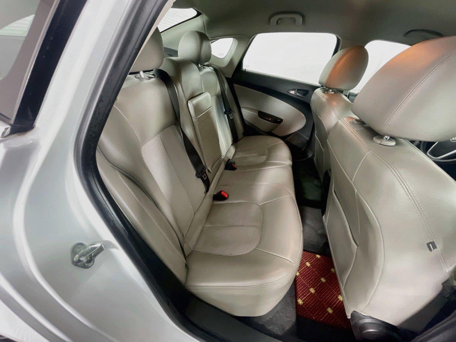 Used 2017 SUMMIT WHITE Buick Sport Touring image 28