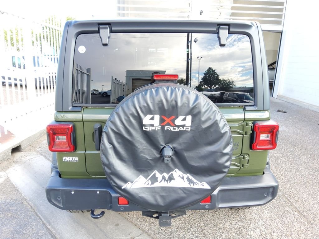 Used 2020 Green Jeep Sport image 24