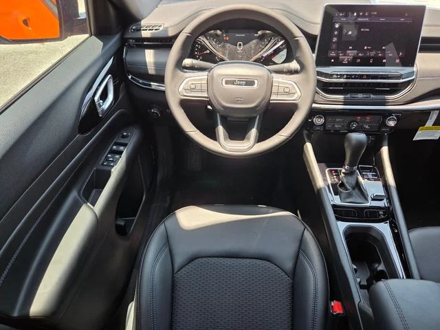 New 2026 Joose Exterior Paint Jeep Latitude image 12