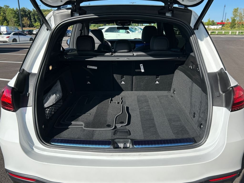 New 2027 MANUFAKTUR Moonlight White Metallic Mercedes-Benz GLE 450 image 7