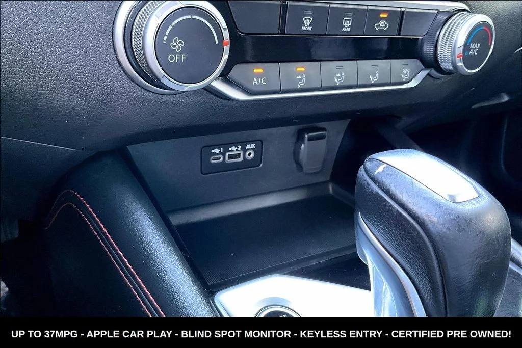Used 2023 Blue Nissan 2.5 SR image 16