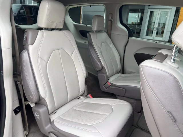 Used 2018 Blue Chrysler Touring L Plus image 31
