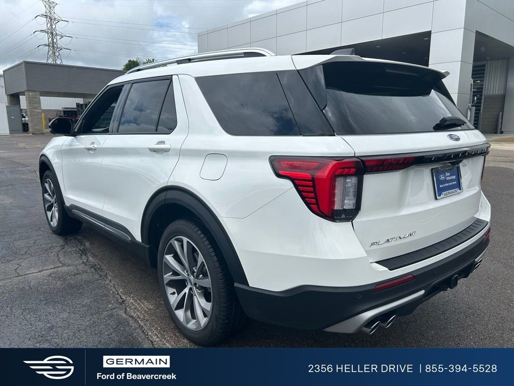 Used 2025 White Metallic Ford Platinum image 5