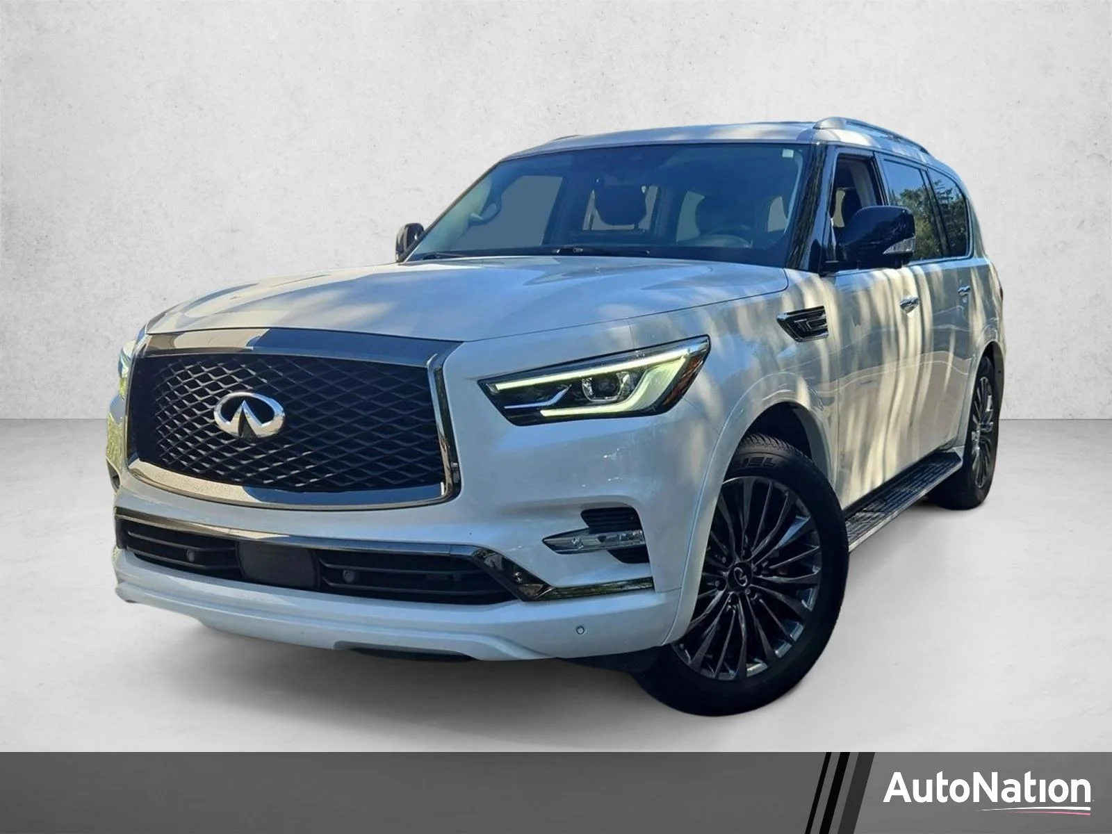2023 INFINITI QX80