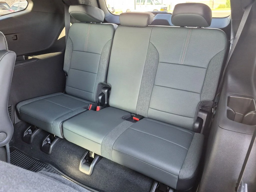 2027 GMC Acadia AT4 - Photo 21