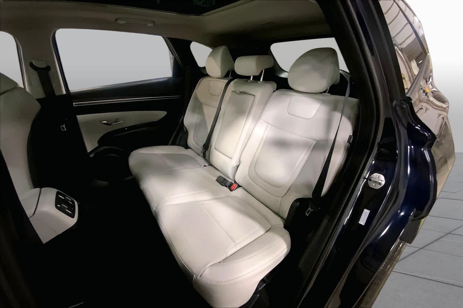 Used 2024 Deep Sea Hyundai SEL Convenience image 21