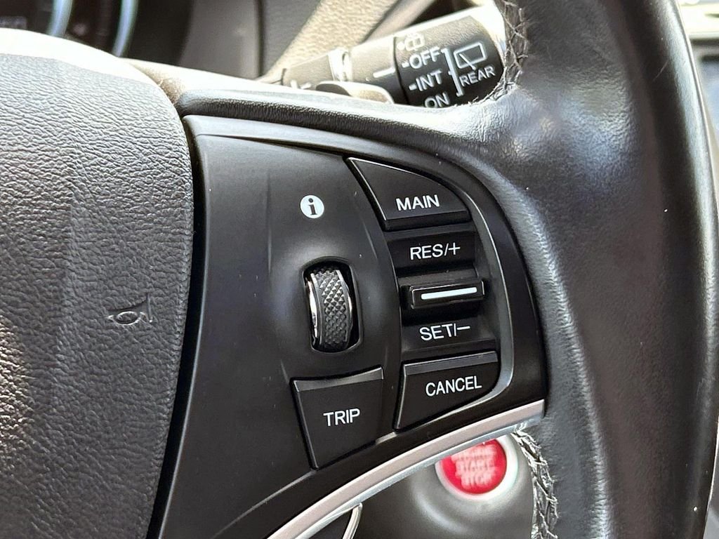 Used 2018 Silver Acura 3.5L image 23