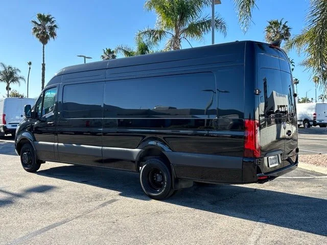 Used 2025 Black Mercedes-Benz Cargo 170 WB image 6