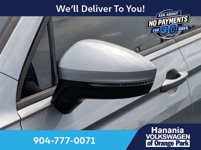 Used 2023 Silver Volkswagen 2.0T S image 10
