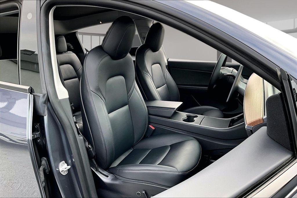 Used 2021 Gray Tesla Long Range image 26