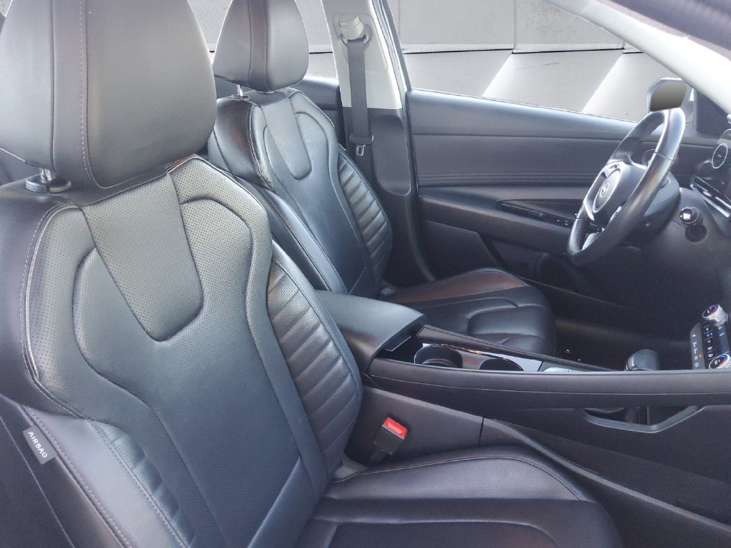 Used 2024 White Hyundai Limited image 14