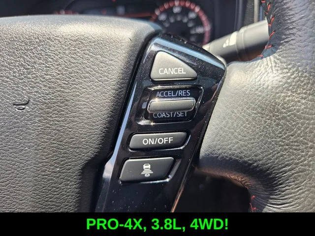 Used 2023 Green Nissan PRO-4X image 28
