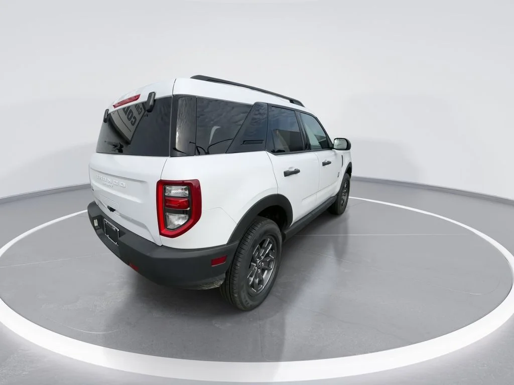 Used 2022 White Ford Big Bend image 8
