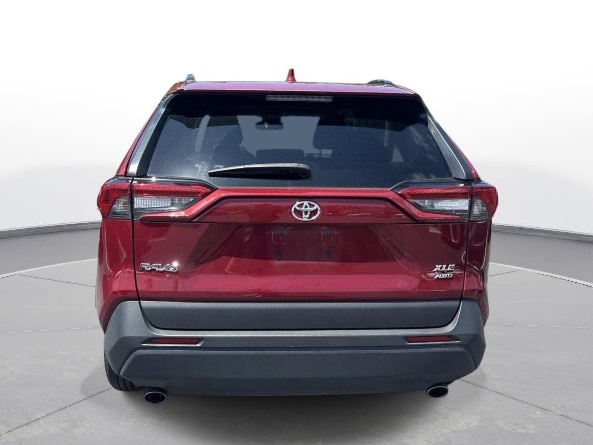 Certified Used 2025 Ruby Flare Pearl Toyota XLE image 7