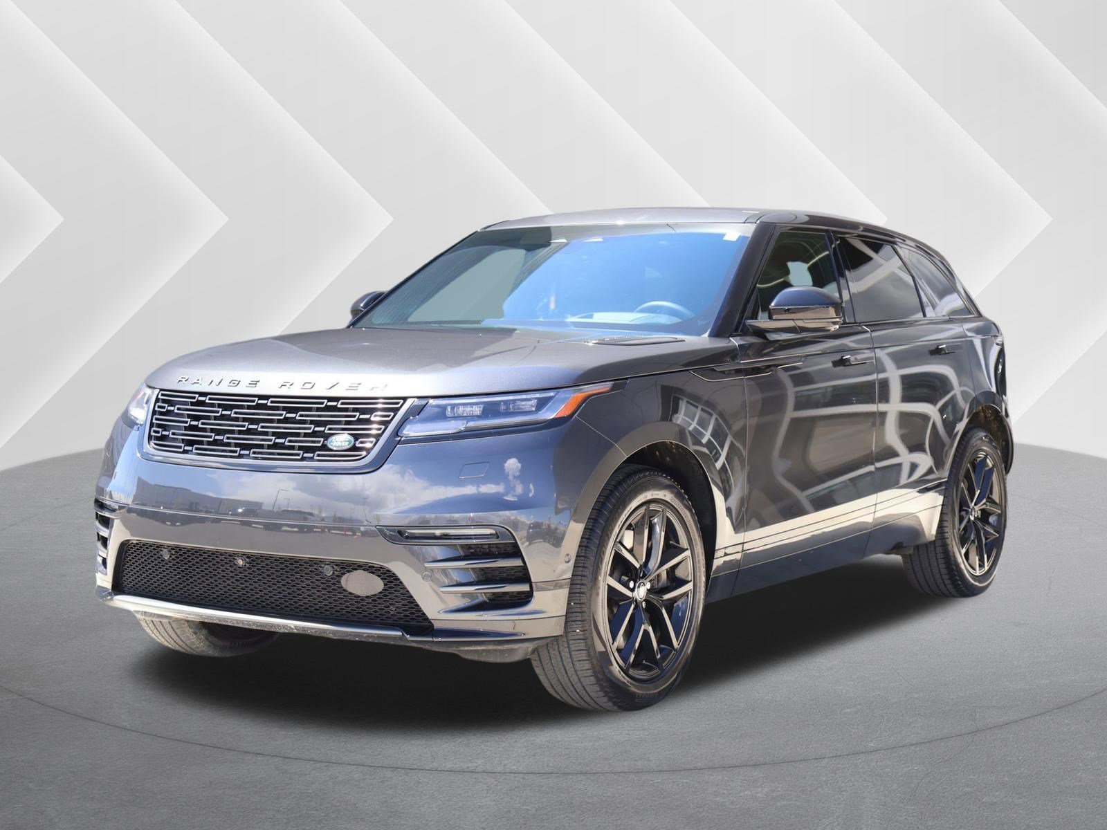 2026 Land Rover Range Rover Velar P250 Dynamic SE's photo