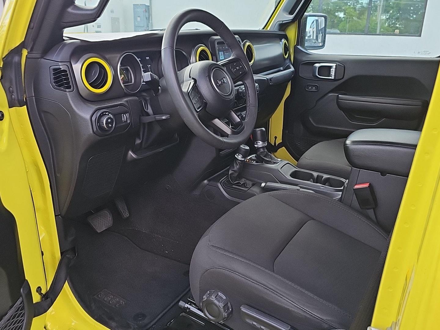 Used 2023 High Velocity Clearcoat Jeep Willys image 13