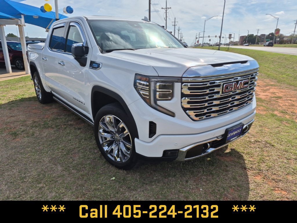 Used 2024 Summit White GMC Denali image 27